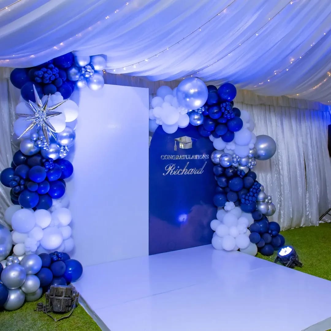 Showstopper Double-Door Balloon Wall Backdrop & VIP Stage for Hire - view 3