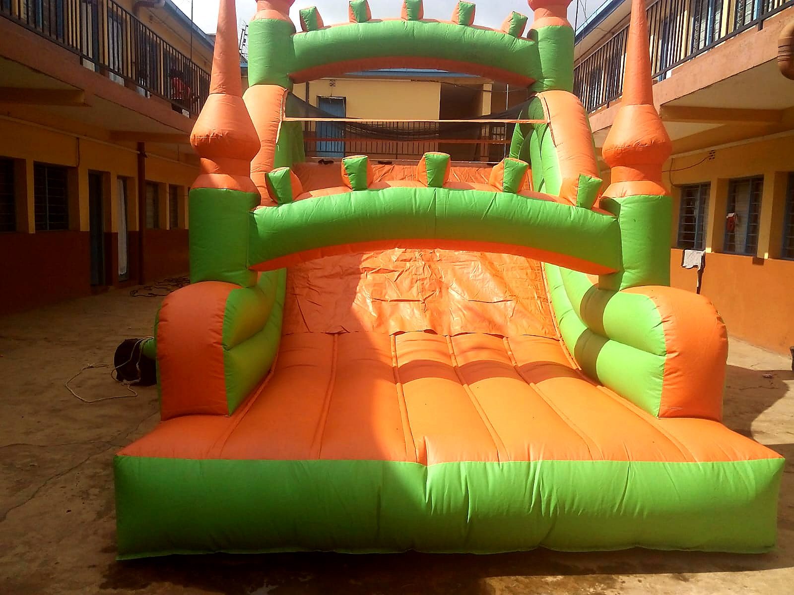 Soft Play Bouncy Castle Dry Slide for hire at kids birthday party in Nairobi - view 2