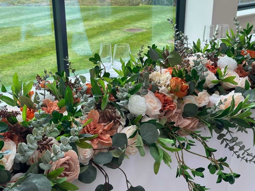 Artificial Flowers Centerpiece (30cm) for Hire - view 2