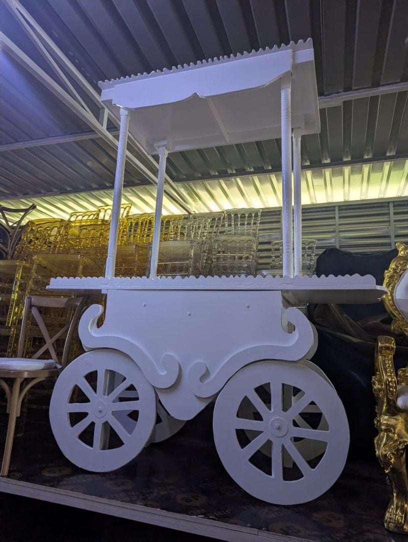 Display Stand / Display Table for a kids birthday party in Nairobi - view 5