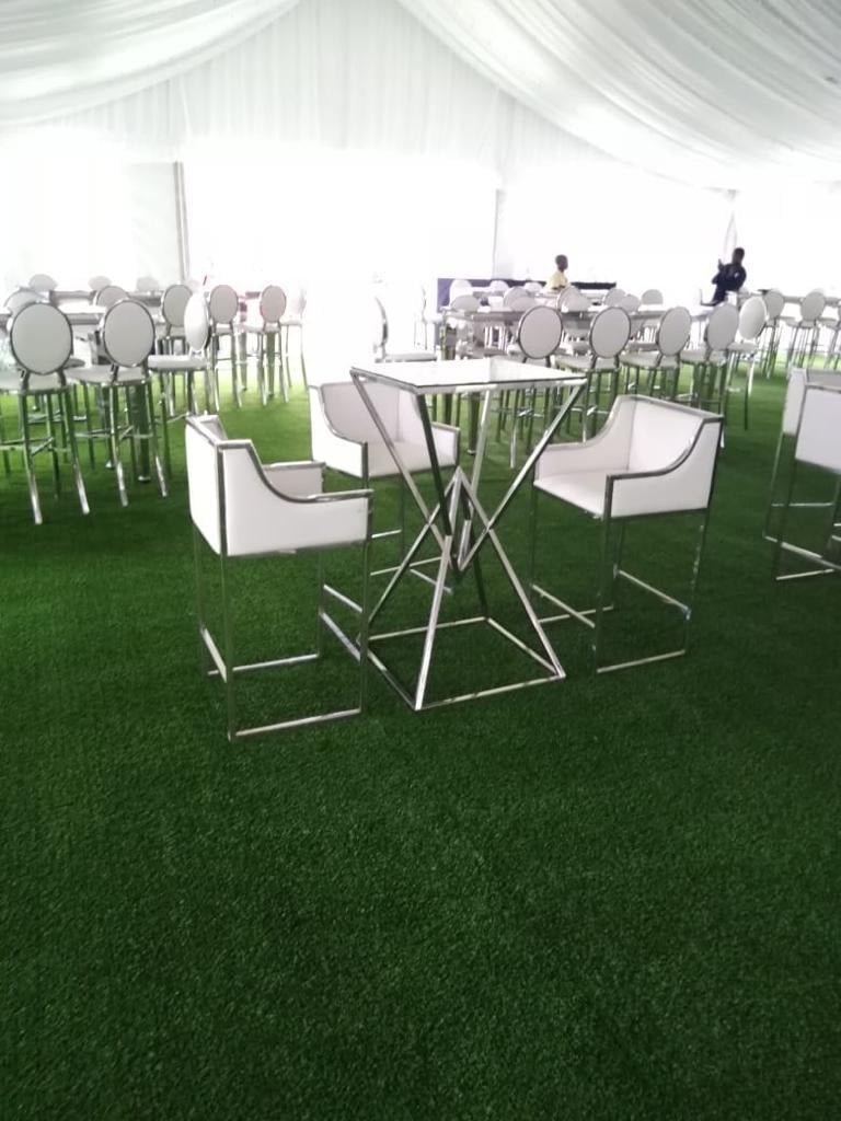 Elegant Cocktail Table / Bar Table for Hire - view 12
