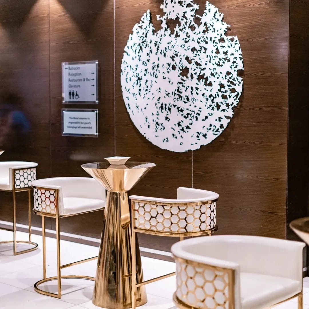 Elegant Cocktail Table / Bar Table for Hire - view 6