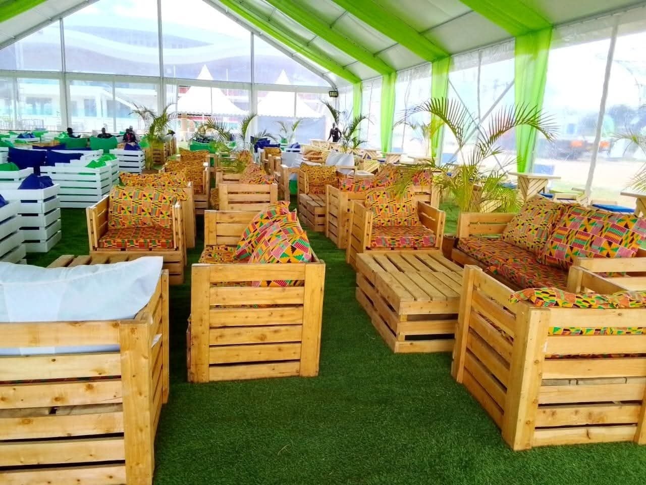 Pallet Sofas & Stools for Hire - view 9