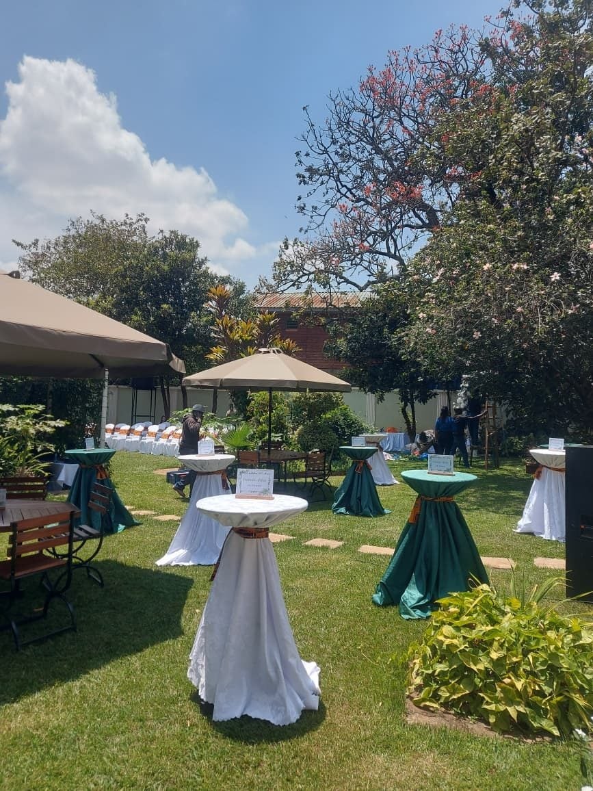 Standard Cocktail Table / Bar Table for Hire - view 5